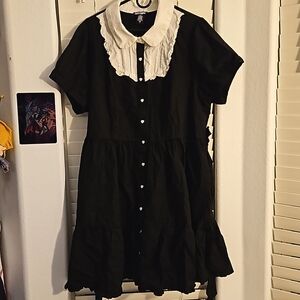 Hot Topic Goth Lolita-ish Black and White Short-Sleeve Dress
